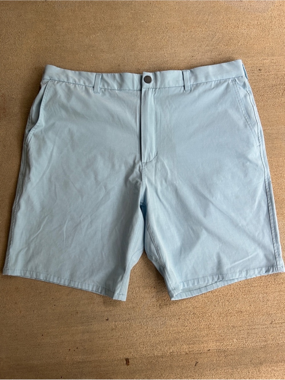 Johnnie-O Mulligan Performance Golf Shorts Men’s Light Blue Flat Front Size 38
